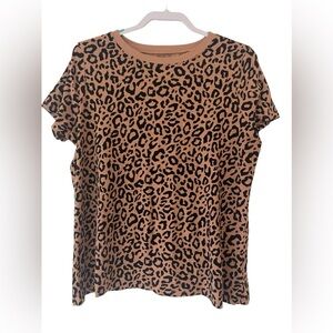 Torrid Women's Size 00 Classic Fit T-Shirt Short Sleeve Leopard Print Brown